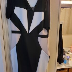 K Jordan Black and White Geometric Long Sleeve Dress
